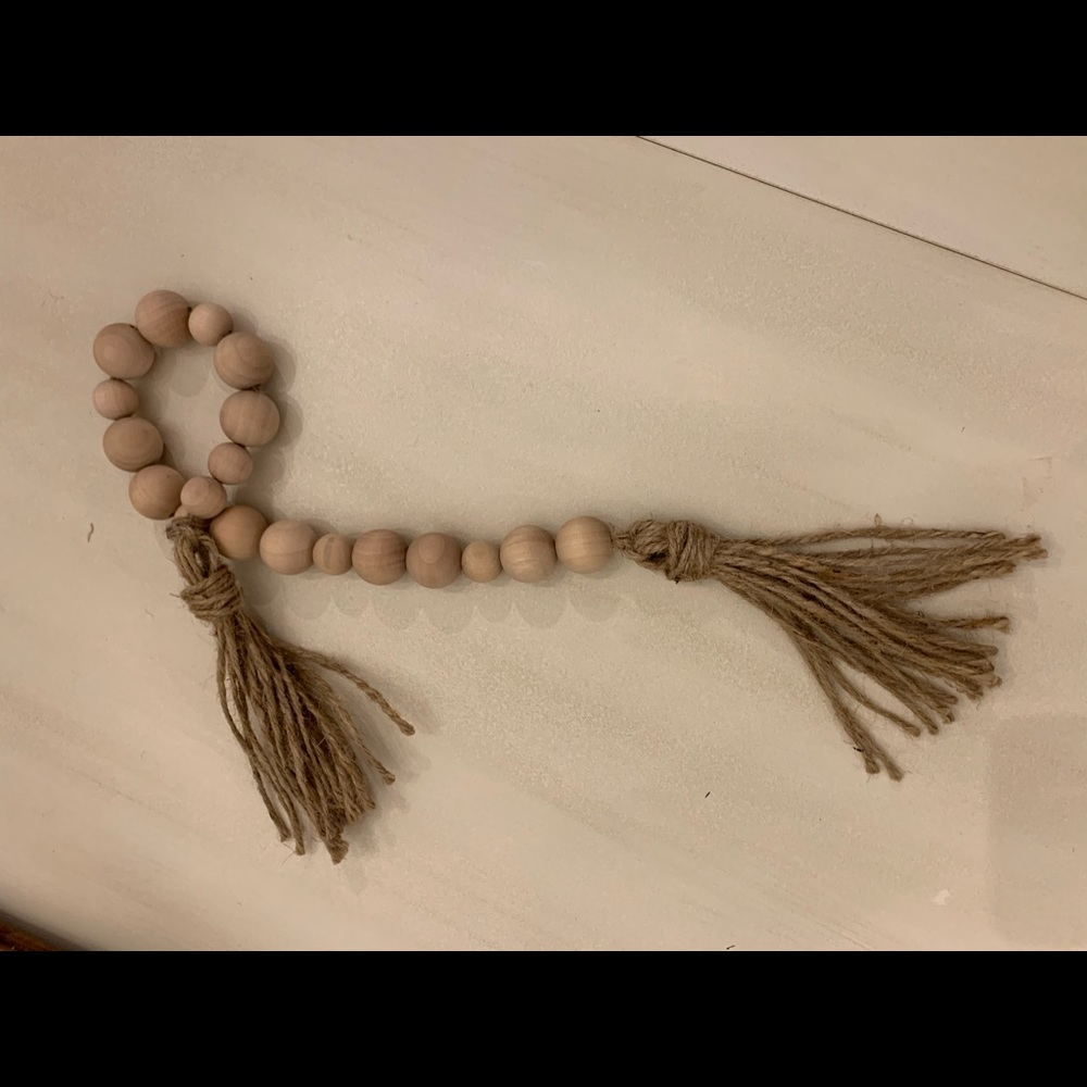 Wooden Bead Garland - Picture 4 of 6